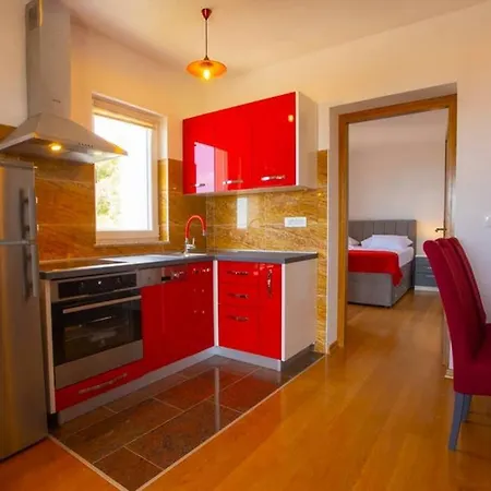 Vladimir #5 Apartman *