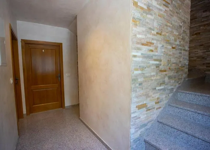 Vladimir #5 ماكارسكا