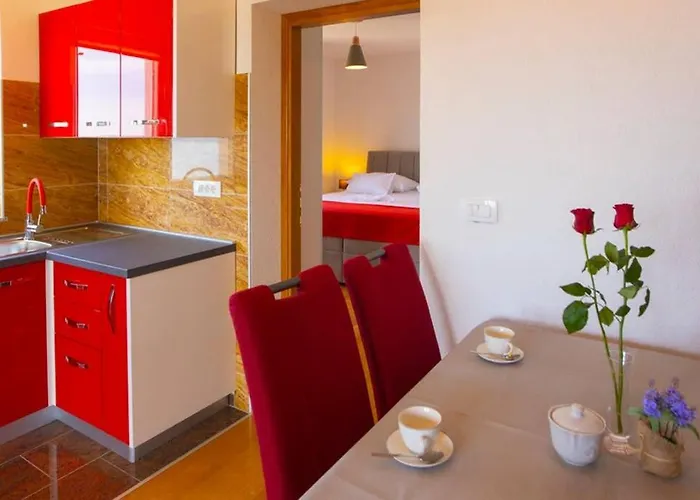 Vladimir #5 Apartment *